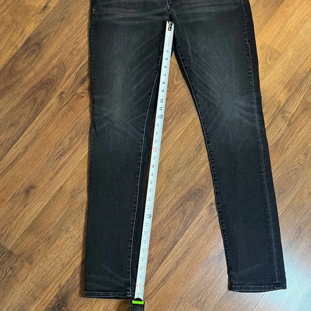 American Eagle Outfitters Men's Dark Gray/Black Skinny Jeans - Picture 5 of 10